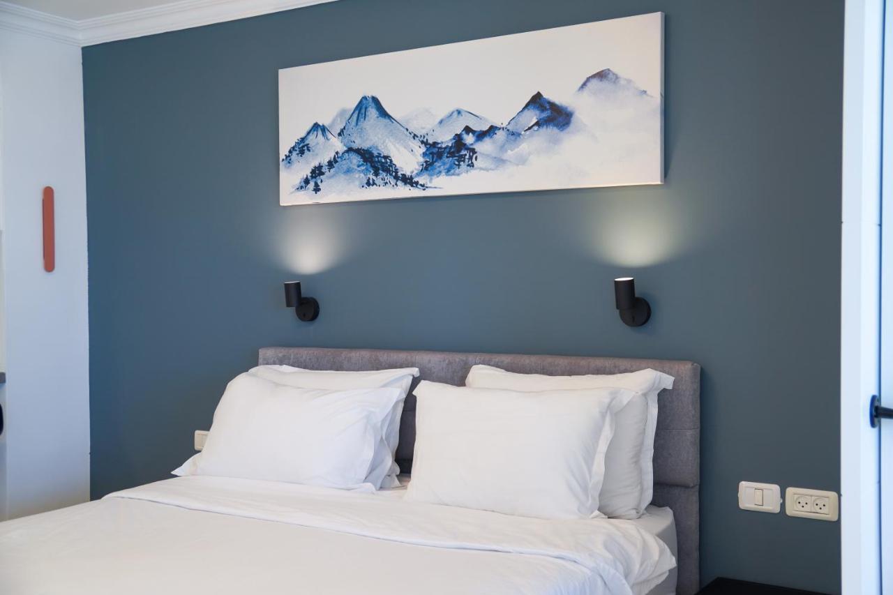 Beachfront Boutique Apartment Herzliya Ngoại thất bức ảnh